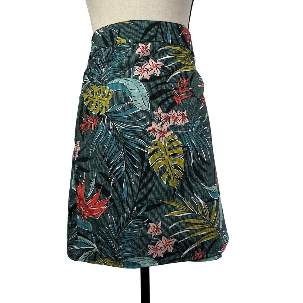 Ripskirt Hawaii Wrap Skirt Women's XXL Floral Tropical Colorful Beach Vacation